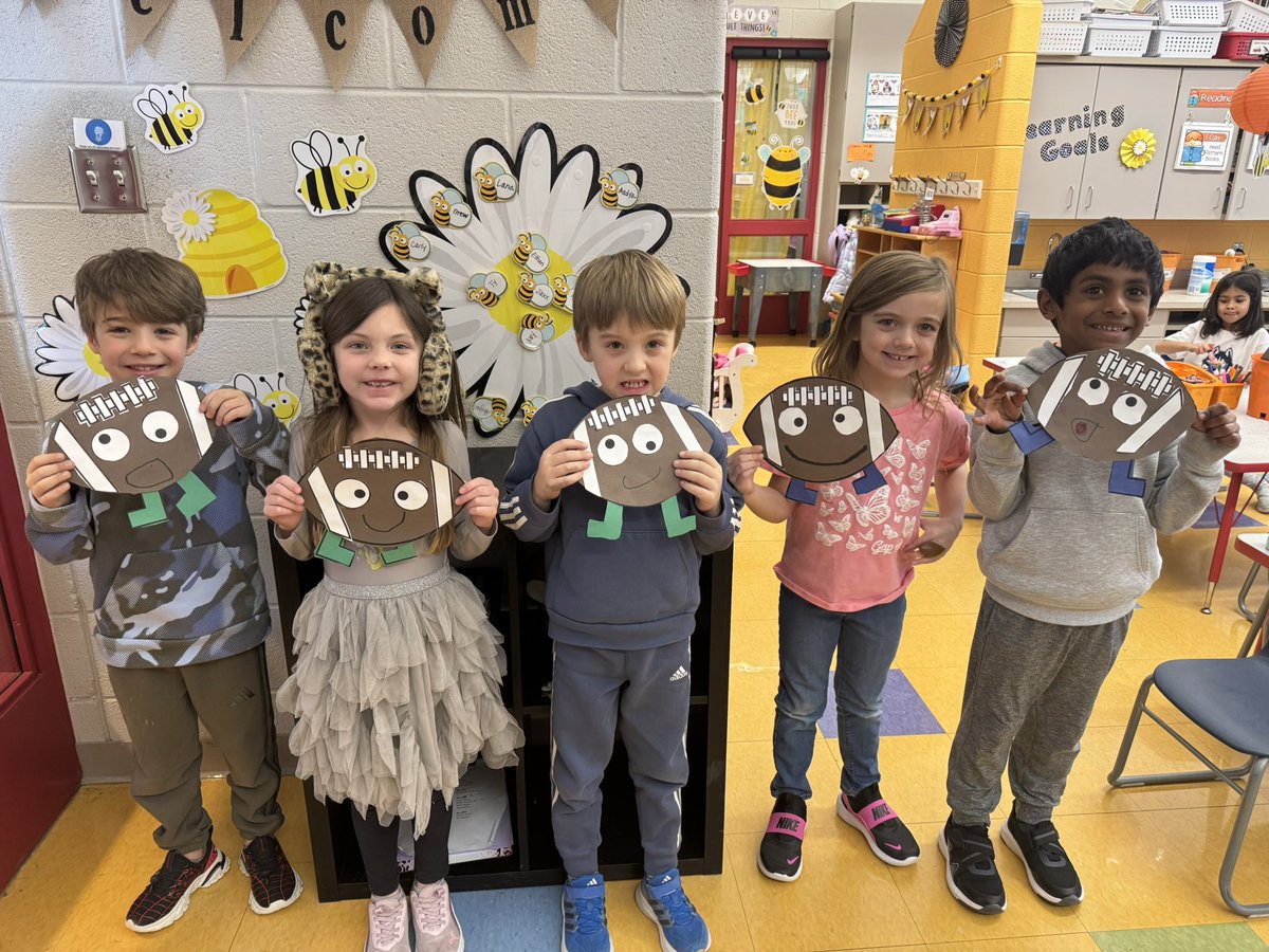 MrsStachecki's tweet photo. Who will win the Big Game? https://t.co/5m4cgqYrMv