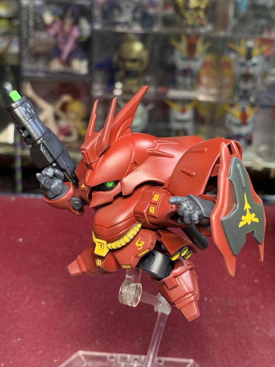 dokuro_ojisan's tweet image. BB戦士サザビー完成しましたよっと。
ポイントは右手の小指です。
#BB戦士 #サザビー