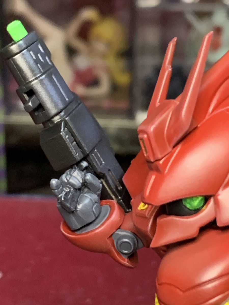 dokuro_ojisan's tweet image. BB戦士サザビー完成しましたよっと。
ポイントは右手の小指です。
#BB戦士 #サザビー