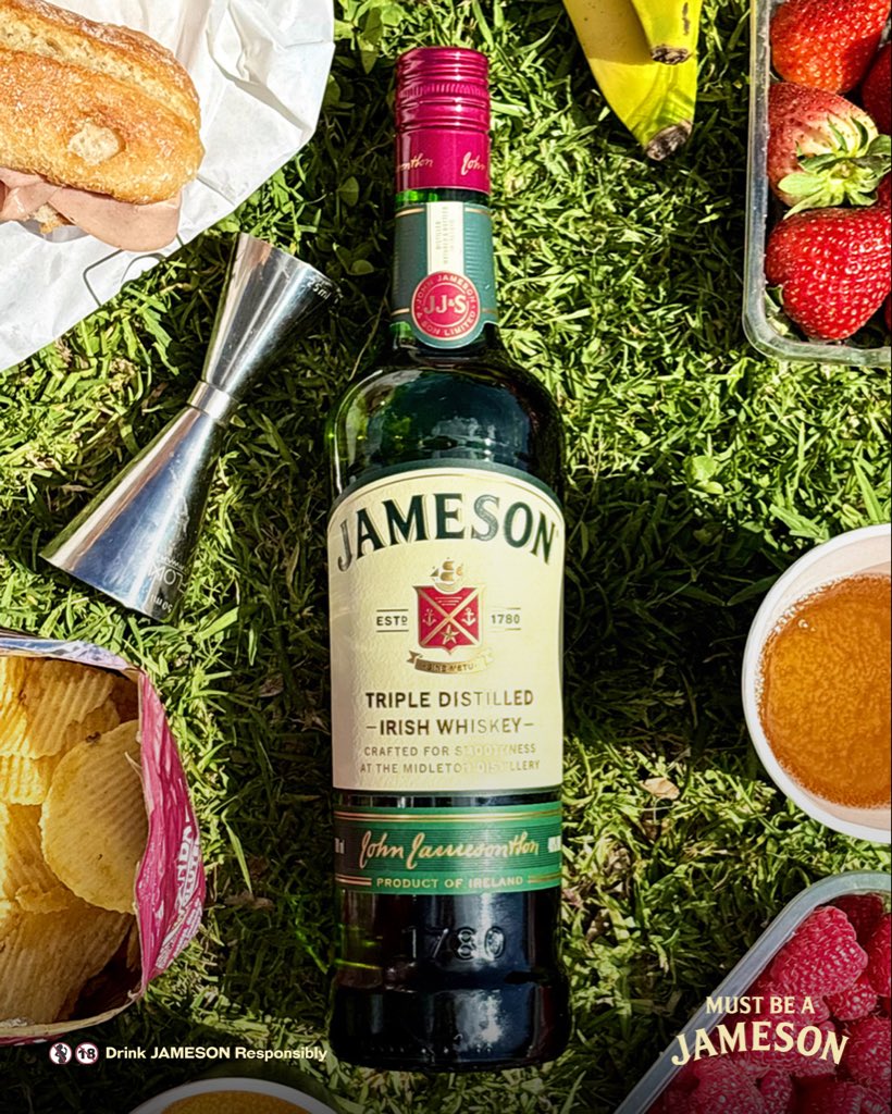 JamesonNGR's tweet image. Call this your weekend mood board.

From foosball to picnics to beach days; wherever the vibe takes you, bring Jameson😉

Which slide are you adding to your weekend lineup? 

#JamesonNGR #MustBeAJameson #WeekendPlans