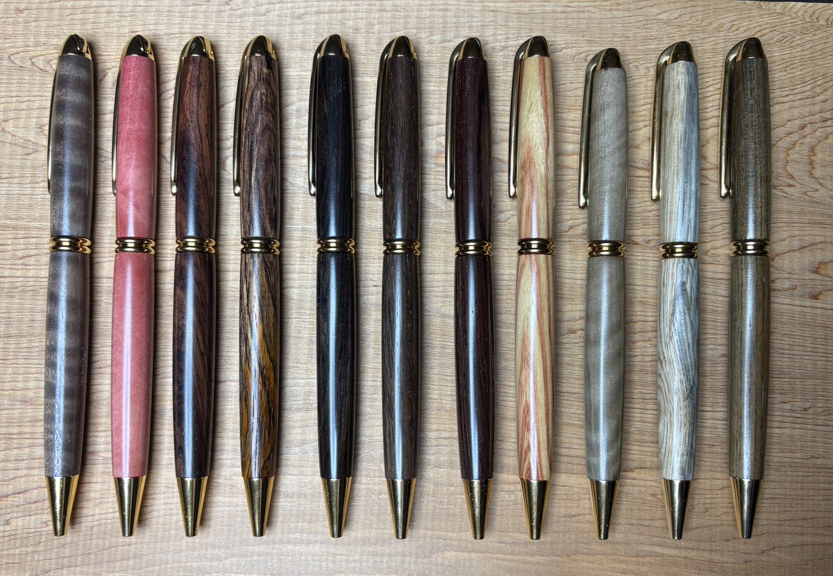 2/21（土）に東京流通センターにて開催される #文具マーケット に持って行く一律5,000円の回転式ボールペン（プレジデント）です！