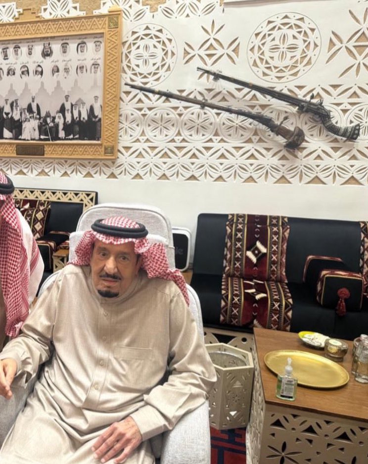 SaudM_Alsaud's tweet photo. ياللي حفظت جبالها … احفظ عظيم رجالها🇸🇦 https://t.co/WC13wI52zl