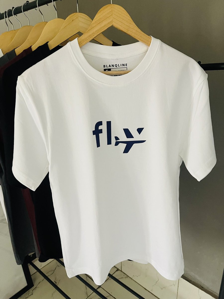 Blanqline's tweet photo. Heavy oversized T-Shirt.
Size: S
Ghs 189.99
Dm/call/WhatsApp/iMessage 0200017696 https://t.co/CUKCNN9d6G