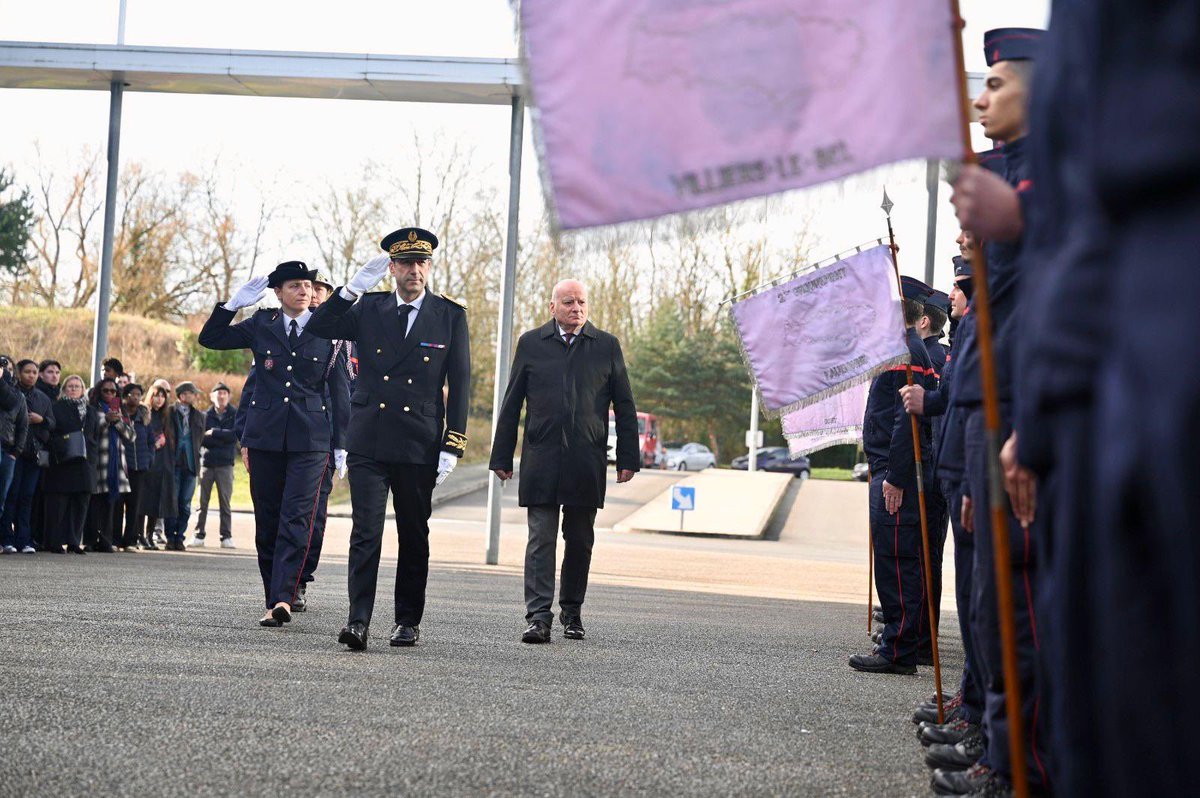 Image de Préfet du Val-d'Oise - 👩‍🚒🚒 #Engagement | Ce matin, Préfet du Val-d'Oise a accueilli 57 nouveaux sapeurs-pompiers volont