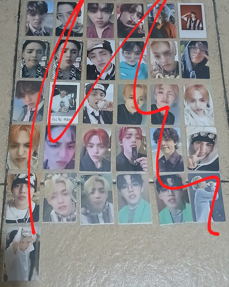 cherry4cheol's tweet photo. #wta ada yg tau harga pasaran pc pc inii??? Niatnya mau takeall apakah ada yg mau...? https://t.co/5ceOFZRtf1