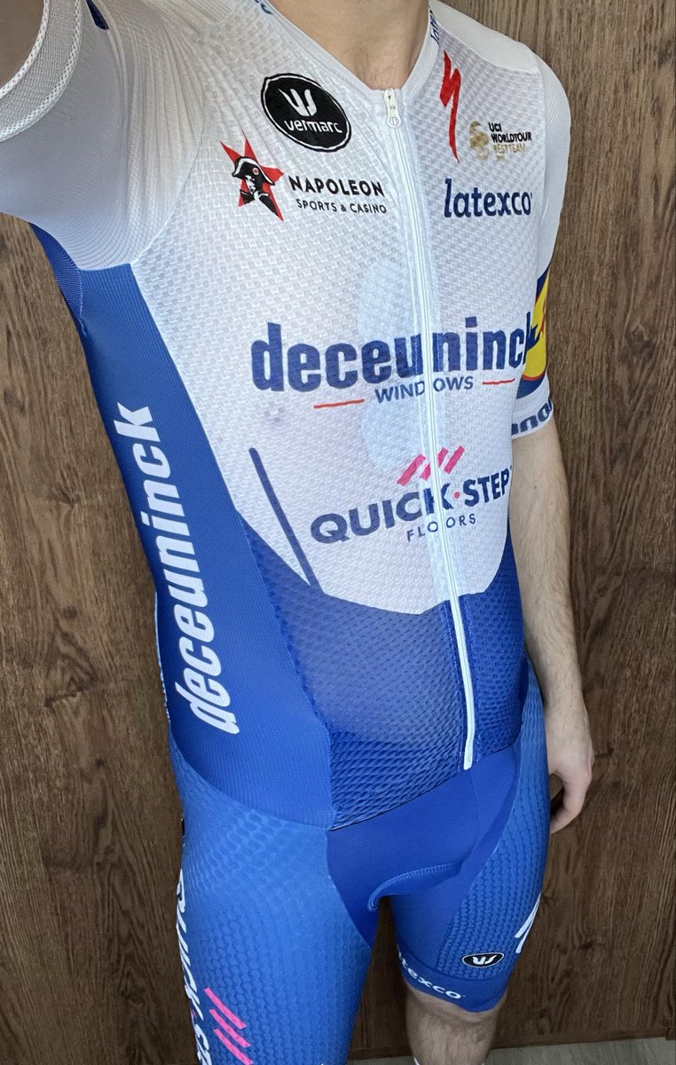 SpandexM tweet media