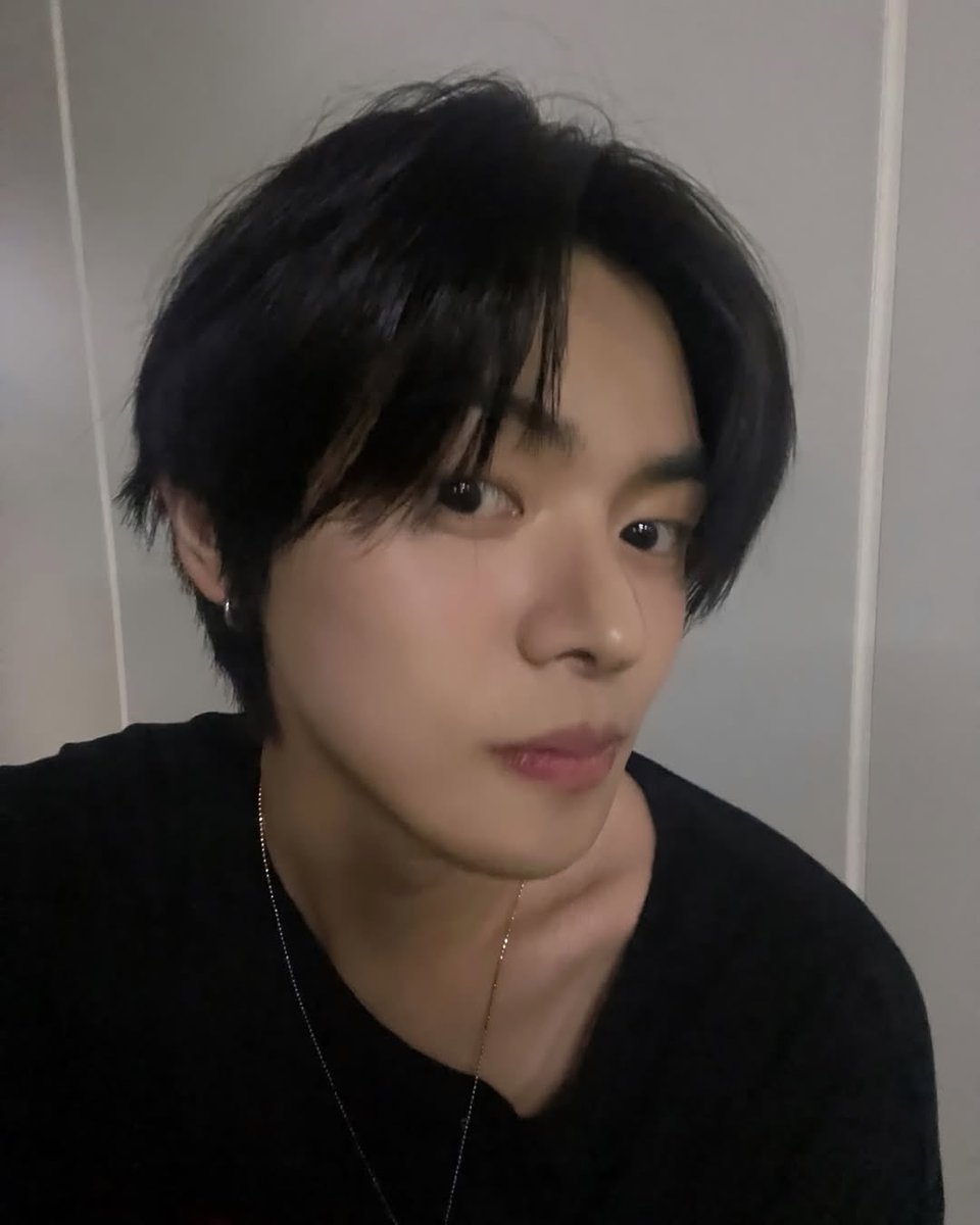 gela 🌧️ | 𝙞𝙖 tweet media