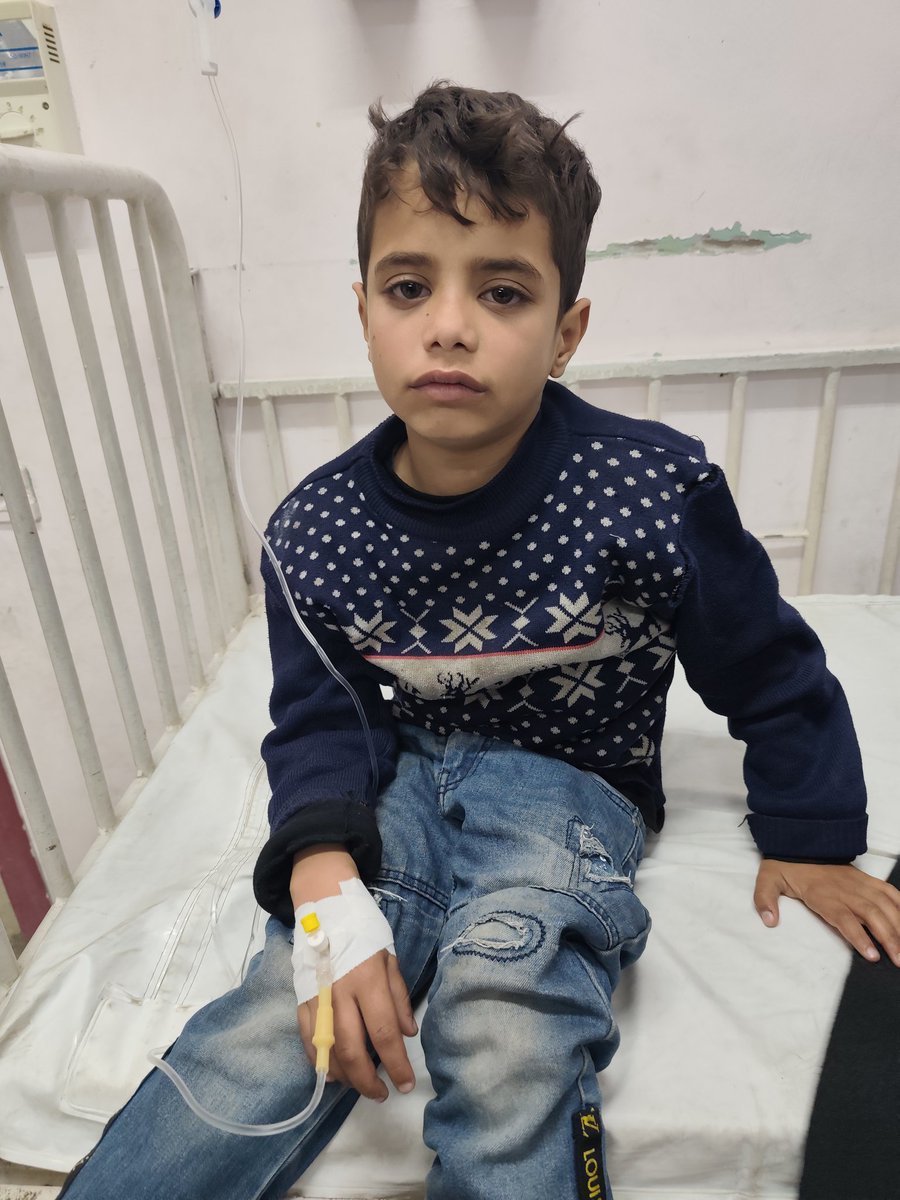 😔We live in tents on the streets, surrounded by garbage and germs. We are exposed to dangerous and harmful insects. Please help me, donate so I can move to a safer place. Please don't ignore me. 
Please reply with a single dot — just a dot.
chuffed.org/project/164415…