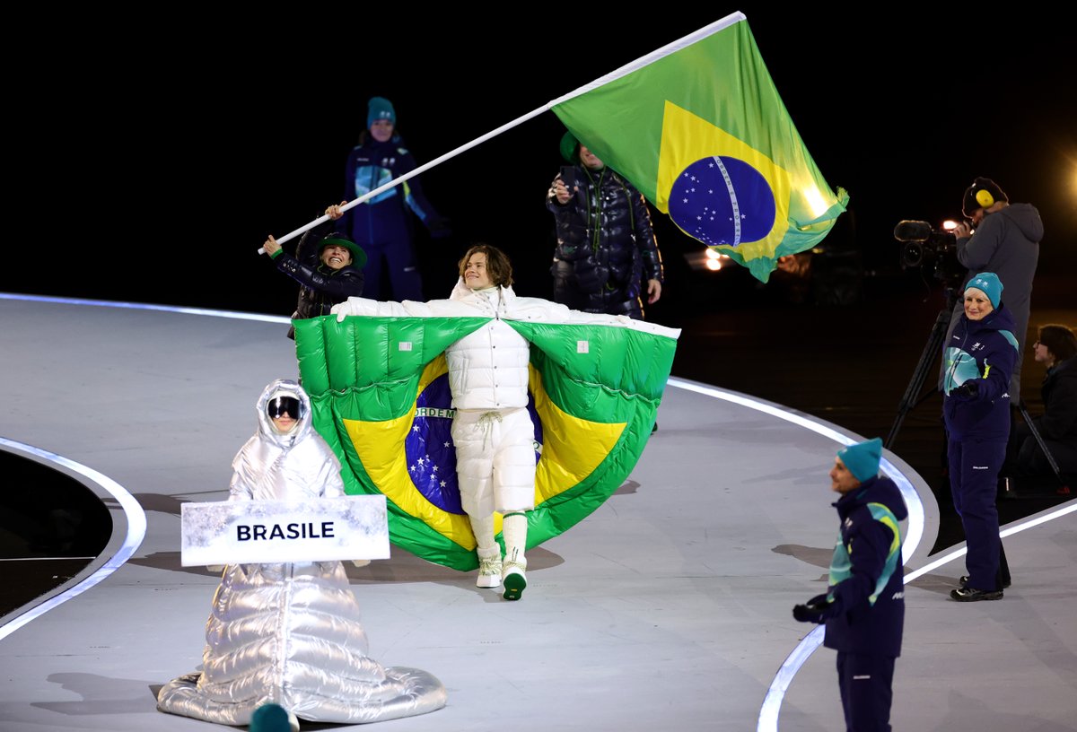 Mentalmente ainda estamos aqui. 🥹🇧🇷 

<a href="/timebrasil/">Time Brasil</a>