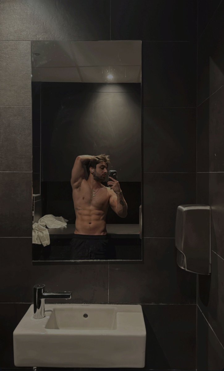 🍓🍓🍓 tweet media