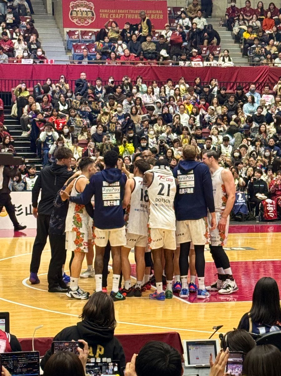 TacoTuesday511's tweet photo. ナイスゲームでした！
まさにリバウンドを制する者はバスケットを制す！
#琉球ゴールデンキングス https://t.co/Mqk0W5iJO0