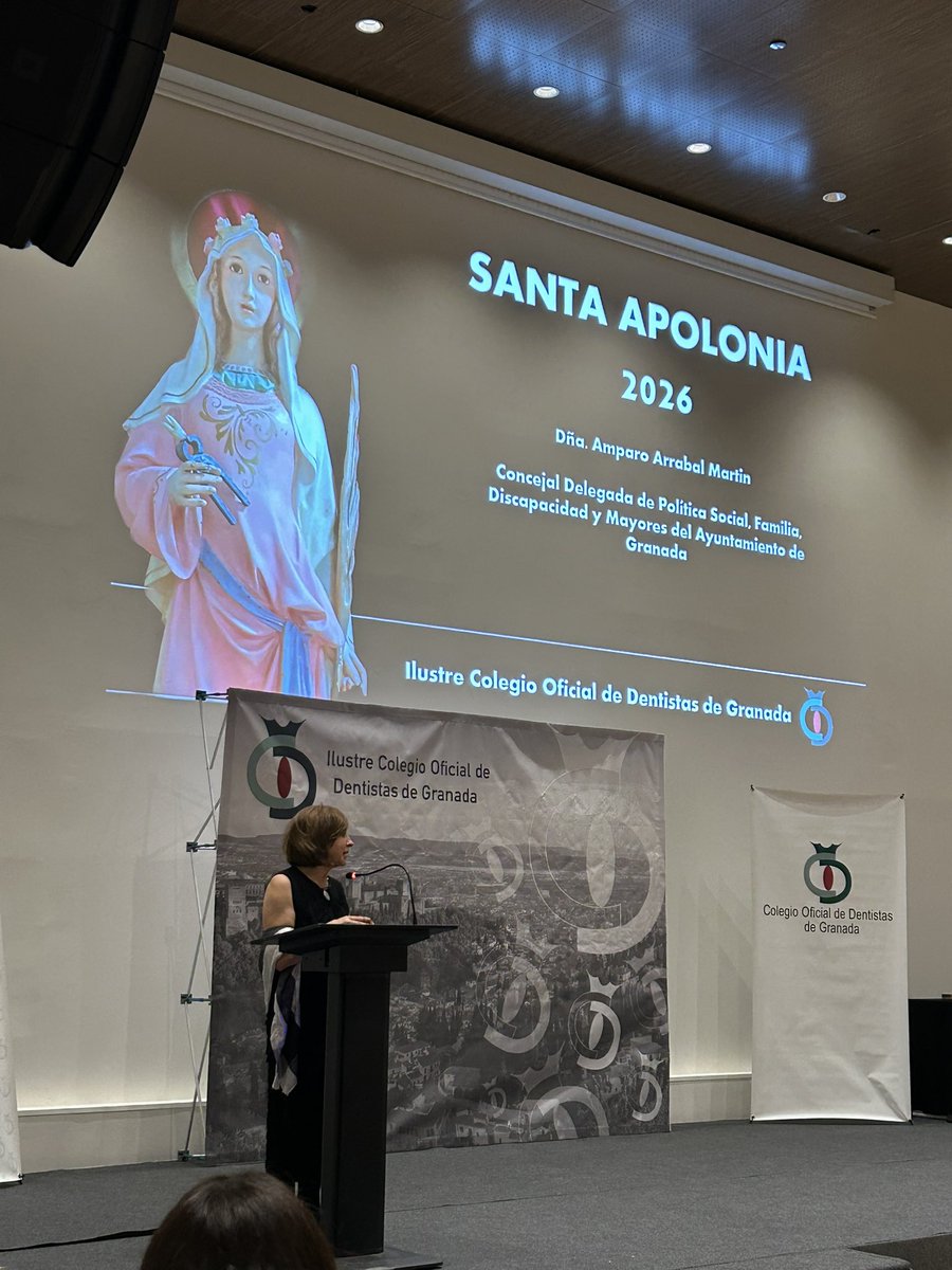 AsesoriaJB's tweet photo. Cierran el Acto la Concejala del Ayuntamiento de Granada Doña Amparo Arrabal y Don Indalecio, Delegado de Salud JA
Ilustre Colegio Oficial de Dentistas de Granada.
Emocionante e inspirador acto institucional.
#dentistas
#odontologos 
@aytogr 
@ideal_granada 
@AndaluciaJunta https://t.co/0E7ar3jGTh