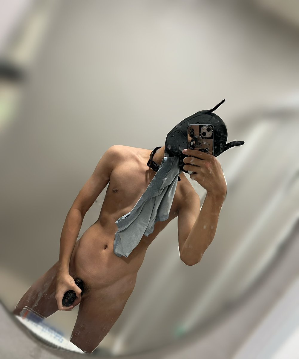 1223sun_'s tweet photo. 最喜歡內褲了🩲
主人的內褲最香了🤤
#男m #賤狗 #鎖奴 #乳環 https://t.co/CM2PgKSwlz