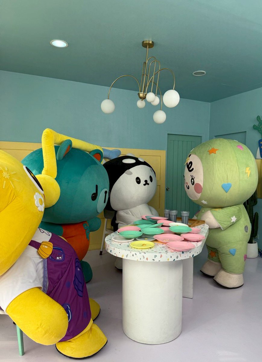 ทามมัยไม่บอกทีเด่วล่ะ 

vt.tiktok.com/ZSaKWQ6ST/

#BABII