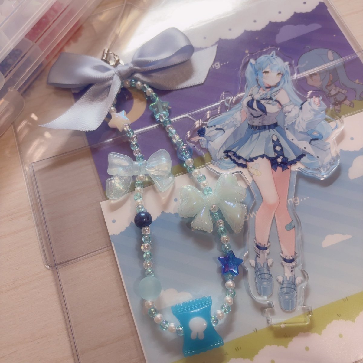 かっっわいい~！！！！🥹🩵✨✨ キラキラしててうさぎもいてほたる要素