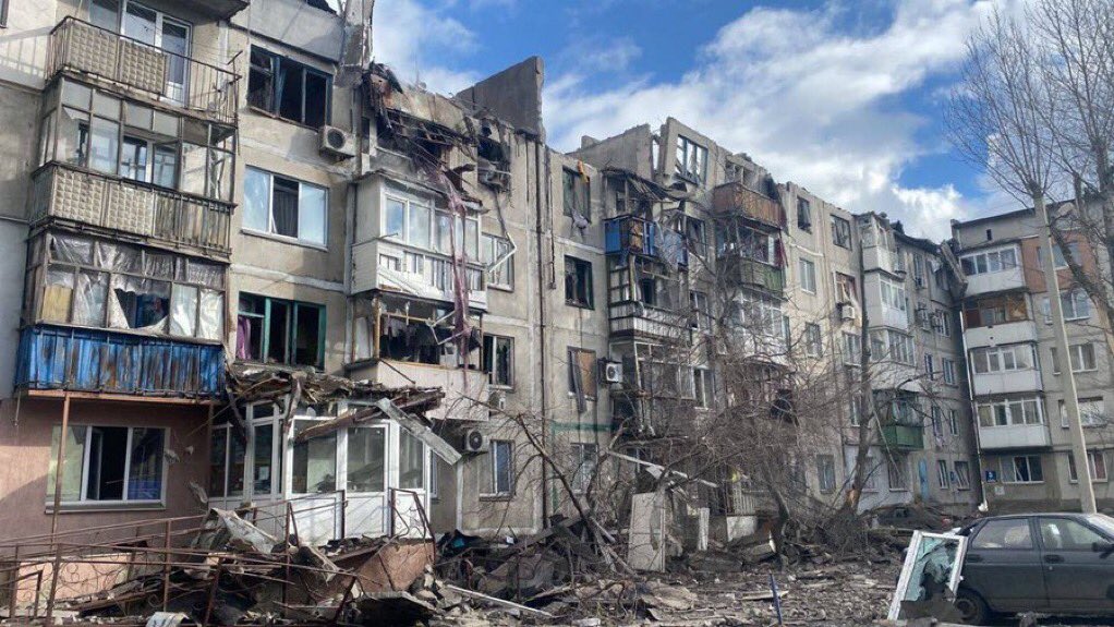 <a href="/timaluc/">fatima ִ ࣪𖤐</a> Russian missiles are destroying Ukrainian towns and killing Ukrainian people. And the world is indifferently watching, reading Russian books, looking for the mysterious Russian soul... 

There is no soul. None.