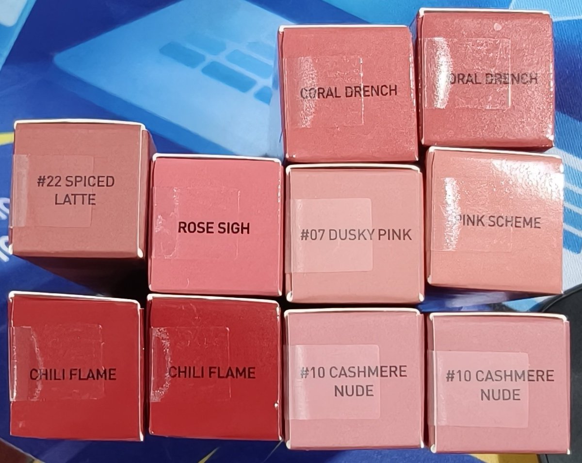 yojseob's tweet image. มาคับคนดื้อ ตามสัญญาณที่บอกว่าจะแจกลิป 3CE พึงเคลียร์ของเสร็จ🤣🤣🤣

เนื่องจากเราได้ lucky fan tier2 เมื่อวาน งั้นเราขอแจก 2 คนนะคับ เลือกสีในรูปด้านล่างน้าาา💕💕😘😘

RT&amp;amp;Like โพสนี้ได้เลย

นัดรับที่คอนไรเซอ หรือถ้าให้จัดส่งออกค่าส่งเองนะคับ😘😘

สุ่มพรุ่งนี้ตอน 18.00 น้าาาา