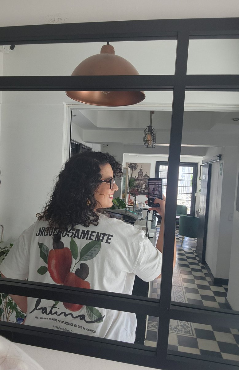 Regional de Santiago de Pokémon Go
Chi Chi Chi-le le le!
Orgulhosamente Latina
Torçam por mim ^^