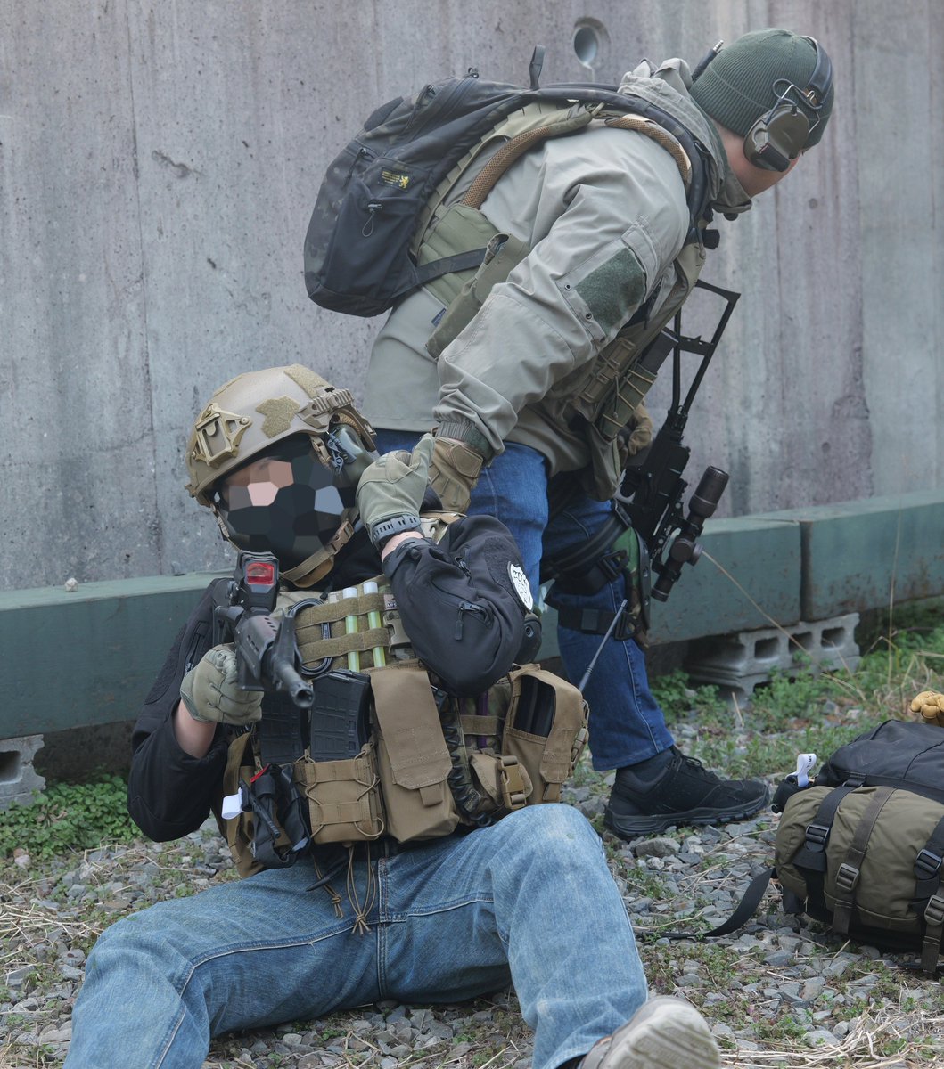 1年ぶりに大学OB部でサバゲーに行ってきました
楽しかったです(KONAMI
装備は2種類やりました
ヘリコンの手先？？？
Photo by (<a href="/_2596230085502/">ワサビ・ニコフ</a> )