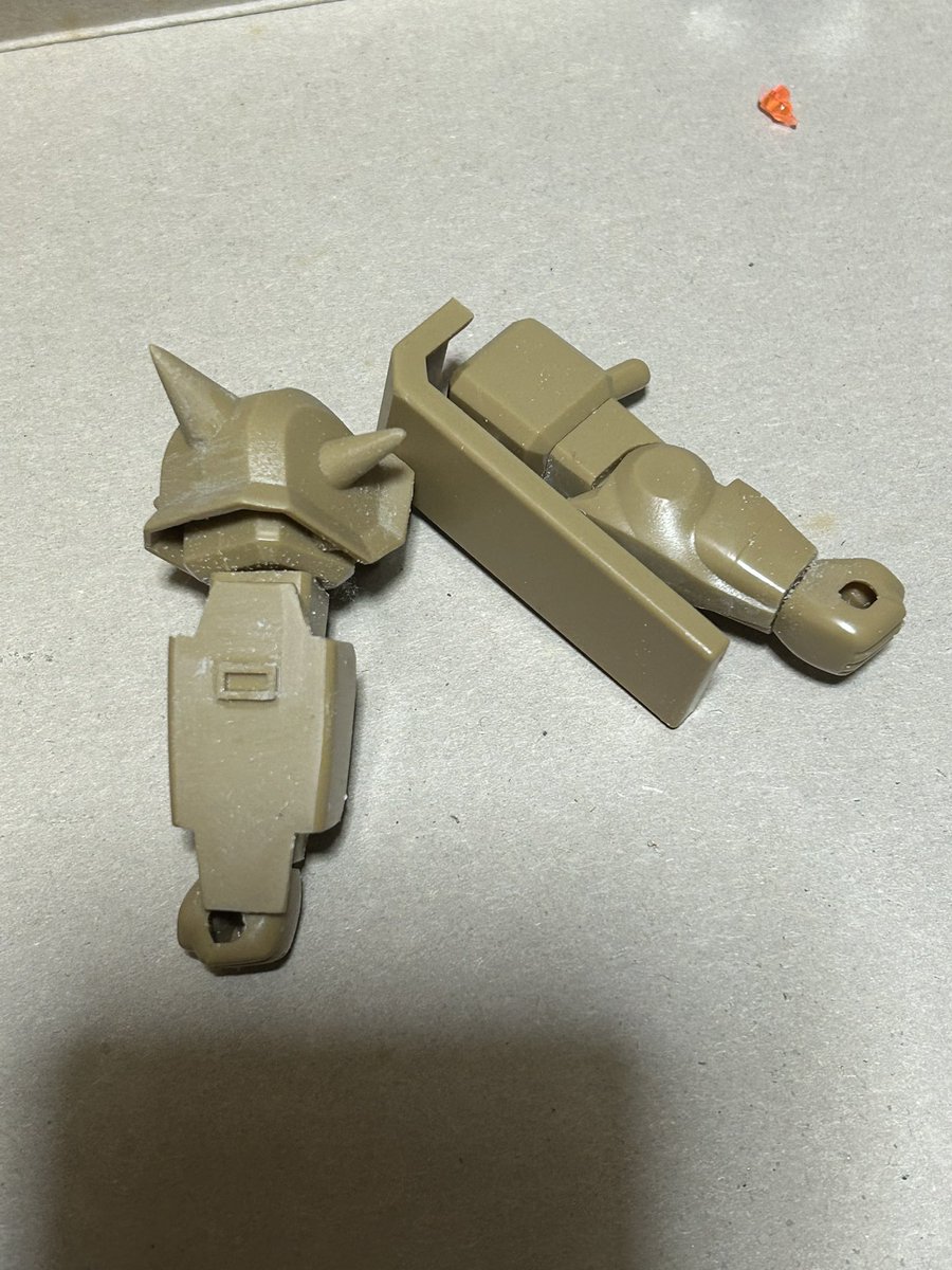 donbei00's tweet photo. 旧キットって手間暇かけて作るから楽しい〜
#ガンプラ
#旧キット https://t.co/THgd8iAMfm