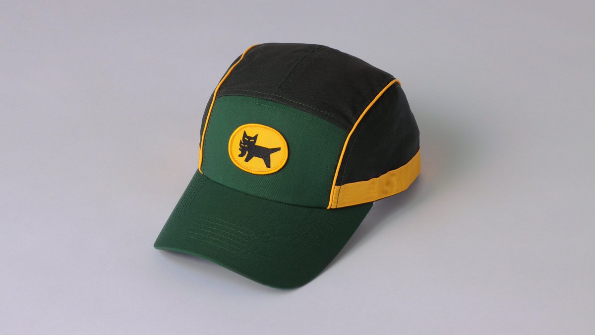 UnseenOps's tweet photo. I really get the idea of a job having desirable exclusive merch cause I've wanted the Yamato Transport Co. uniform since I saw the logo https://t.co/Tqibl4pKLg
