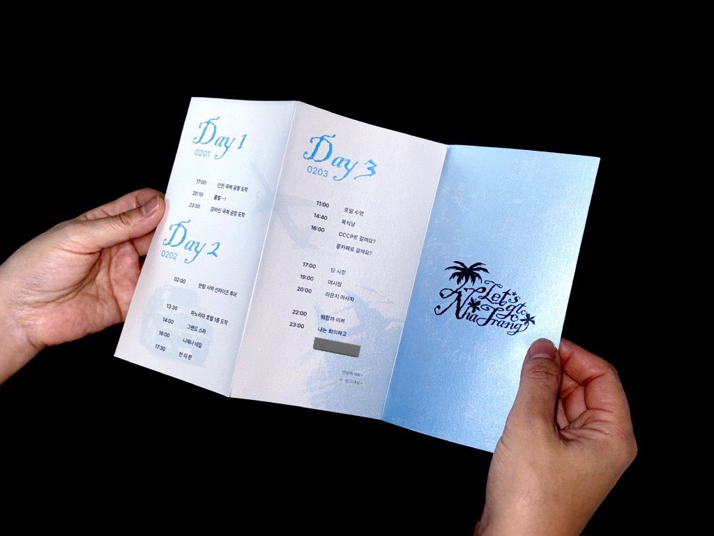 isooplll's tweet image. 돈없는미대생살아남기

아카이빙하고 싶은데 카메라가 없다…
-&amp;gt;아이폰 인물사진 스튜디오 조명 !

대충 검은 종이깔고 확대해서 왜곡 줄이기 
그 담에 포토샵 톤 맞추고 생성형으로 보정

화질이나 퀄은 떨어지지만…급할 때 ㅊㅊ드립니다