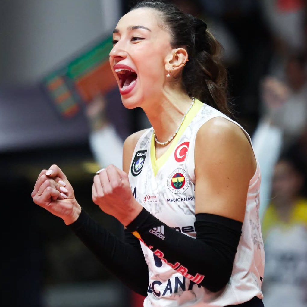 ⚡️ Hande Baladın x Aydın ( 3 Set )

14/24 %58h, 1 hata
1 blok, 1 servis hatası
%54 pm, %38 mm ( 13 manşet, 1 hata )
15 sayı, +12 WL