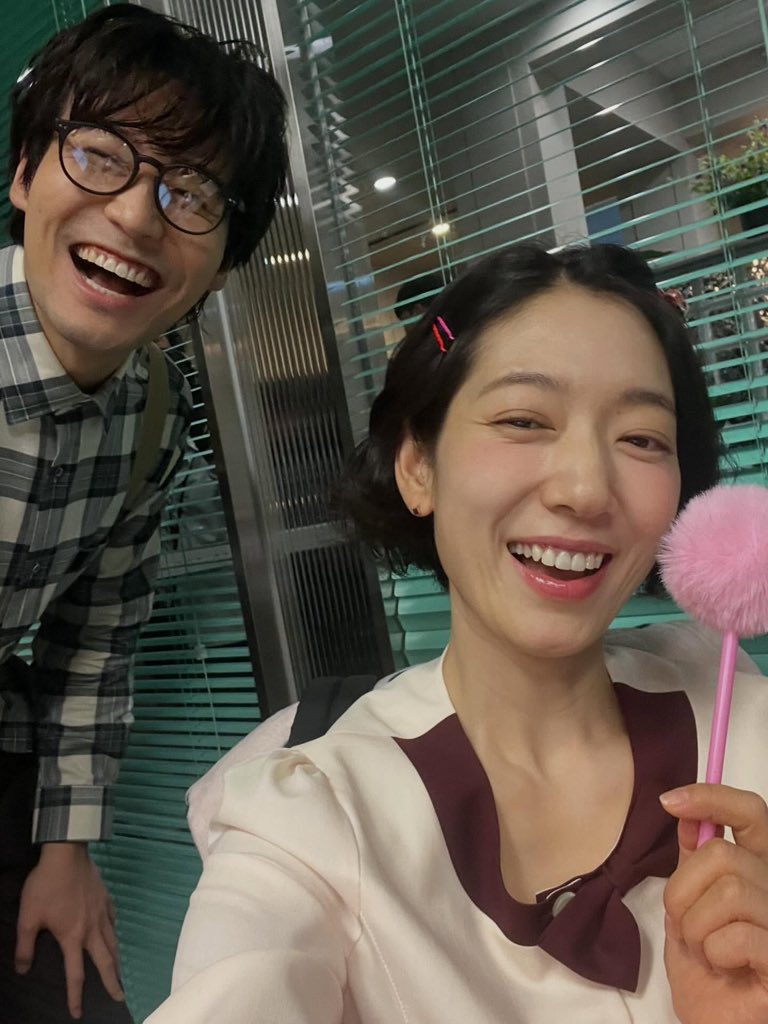 PSH_THAI's tweet image. [7/2/26 IG #ssinz7] 

ปิดด้วยสีชมพู!!!!!!!!!!!!!!
#undercovermisshong
จะโต้รุ่งก็ต้องเก็บผมหน้าม้า

#พัคชินฮเย #ParkShinHye #박신혜