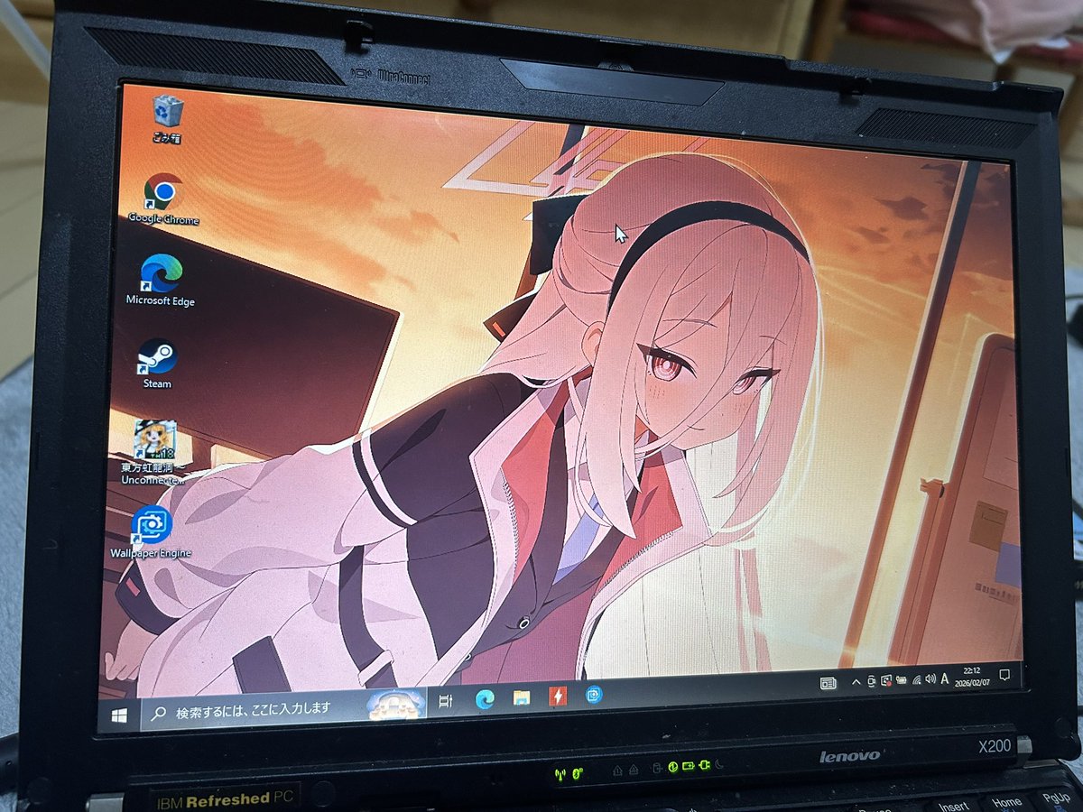 GeForce256_'s tweet image. 動く壁紙
core2duo p8600には重過ぎて静止画なってる