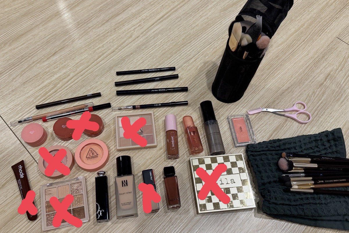 Alexantee tweet media