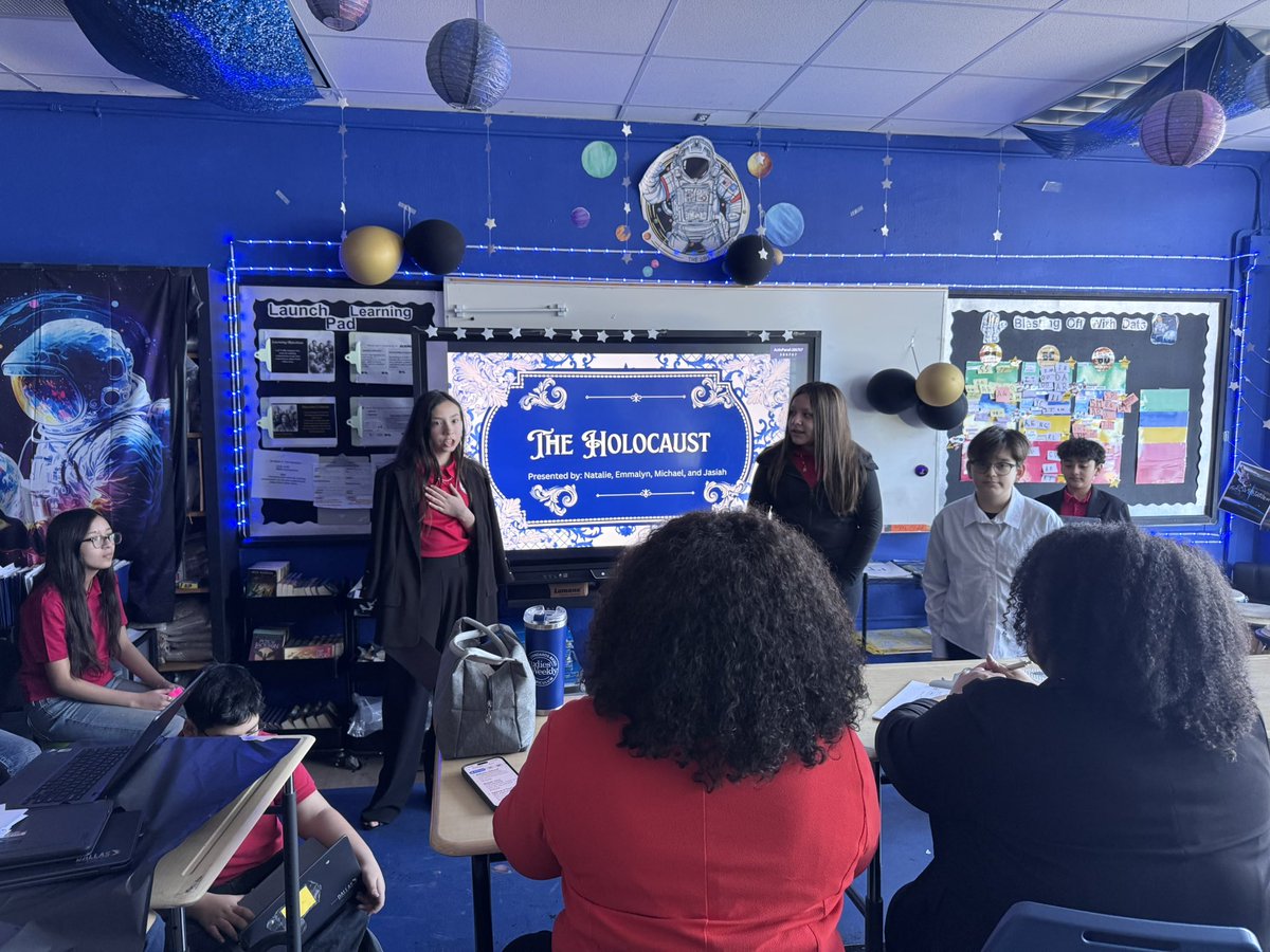 Dr. Elena S. Hill tweet media