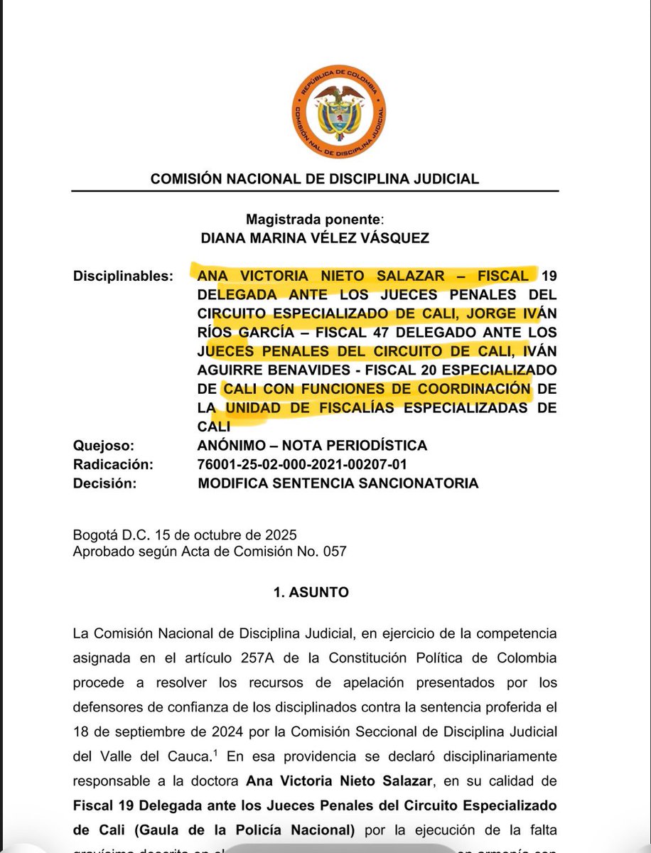 alazamo123's tweet image. Destituidos de sus cargos en la @FiscaliaCol y sancionados por 10 años: estos narcofiscales, íntimos aliados y fichas de la exvicefiscal Martha Mancera, son la prueba irrefutable de que existen carteles de la mafia y corrupción dentro de la justicia.

Confío en que la Fiscalía 12…