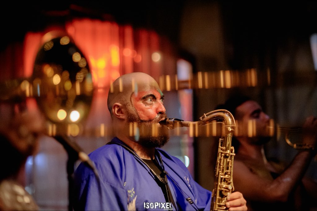 htcwayne2k's tweet photo. Le groupe magique : FÜLÜ, au Buddah and pals de Bangkok !
#fulu #jazz #electrobrass #brass #electro #bangkok #thailand #concert https://t.co/KYsO3npDX1
