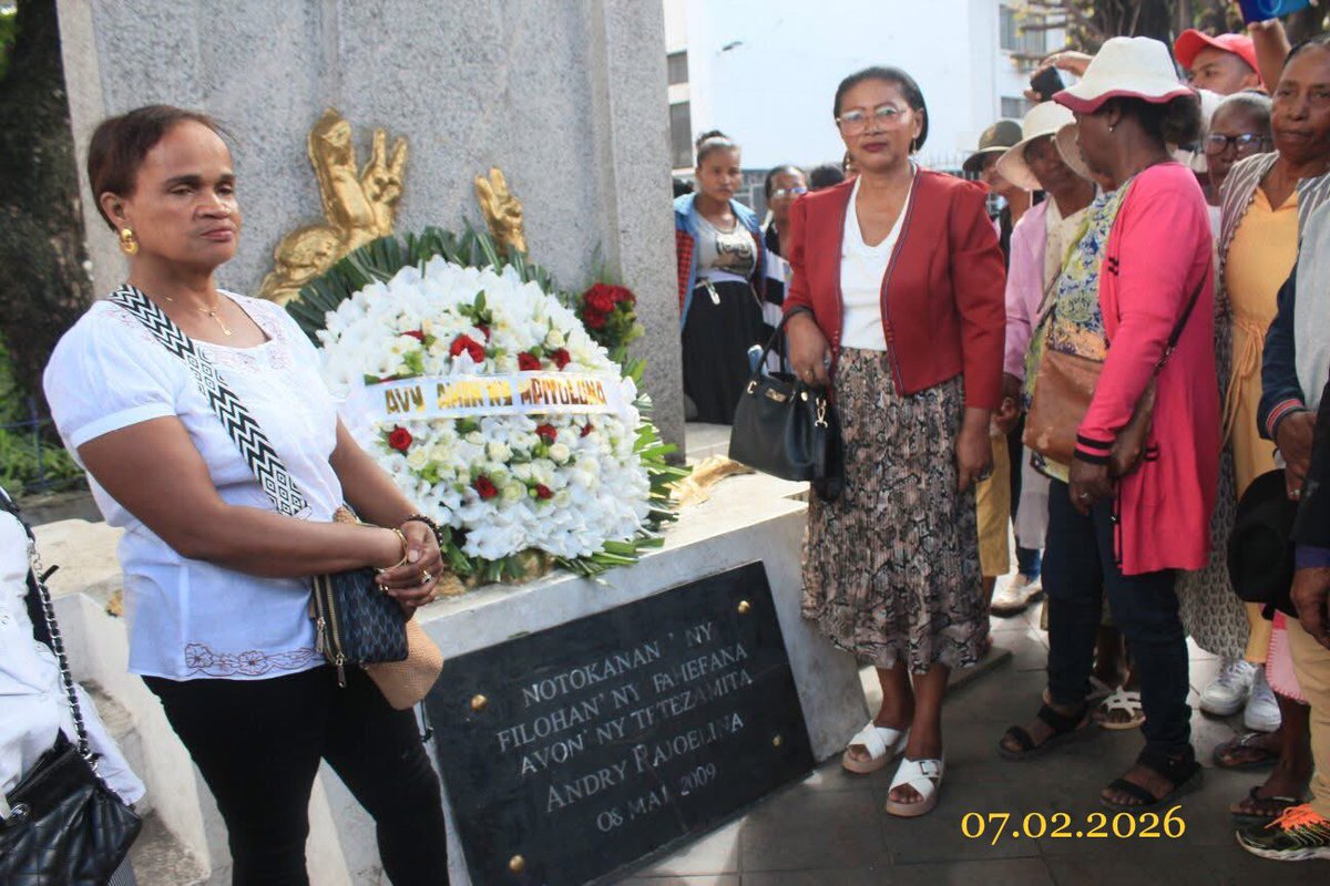Madagasikara 07.02.2009 - 07.02.2026. Ny lasa tsy fanadino, indrindra rehefa nisy maty voatifitry ny miaramila niambina lapa tsy nisy olona. Tolona no natao ary mbola tolona ihany koa no atrehina 17 taona aty aoriana. Fa ampahendrena miandry ny rariny…