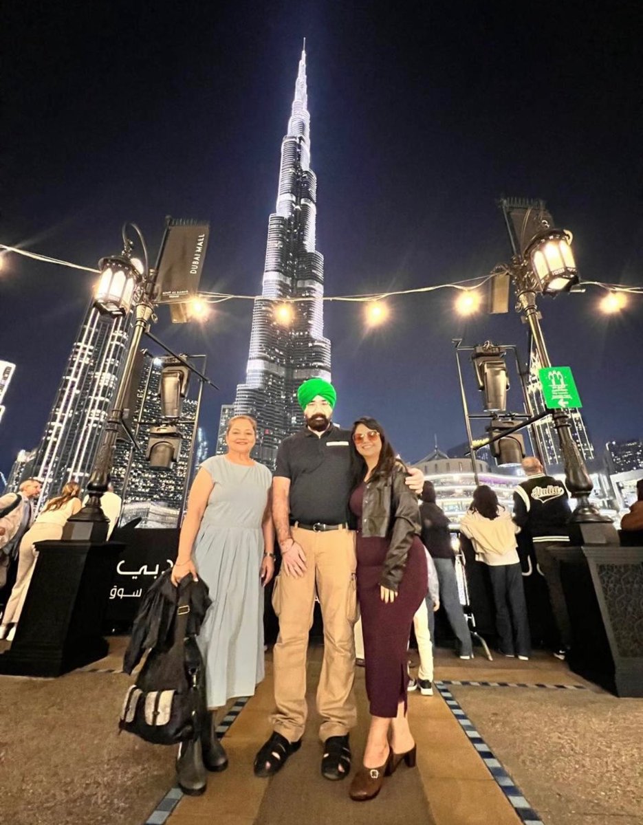 when I say the best thing about this ship is the family’s involvement and the assurance from the very beginning that’s what makes it so special how wholesome and fulfilling it feels every time we see them together even flaunting moments with their parents 😭🩷 #abhinoor