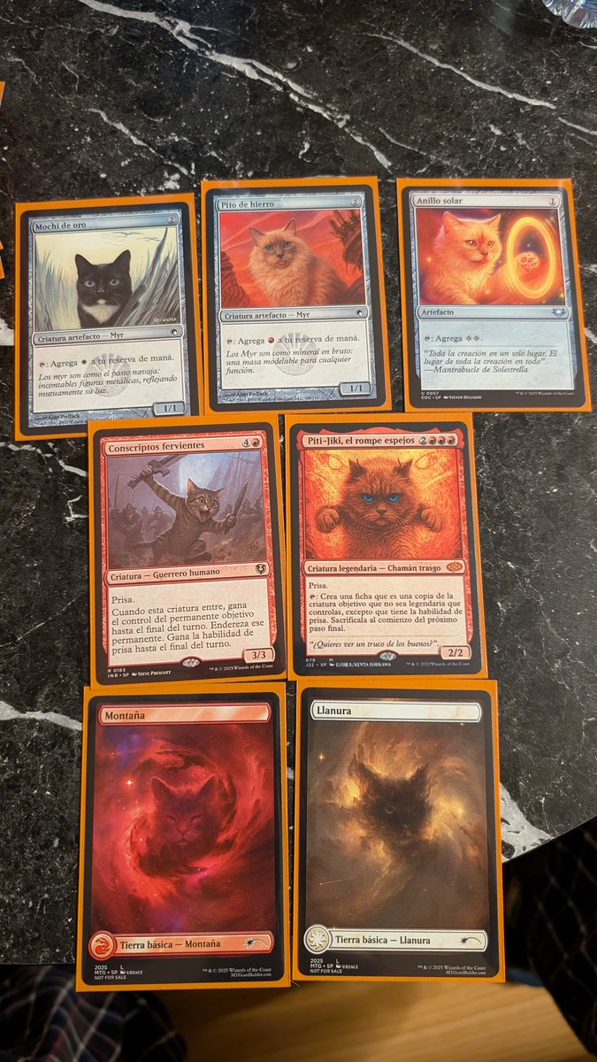 <a href="/SrtaPeliverde/">La Pepiverde</a> Guapísimas! Yo le hice a mi mujer uno temático con nuestros bichejos 😁😁😁