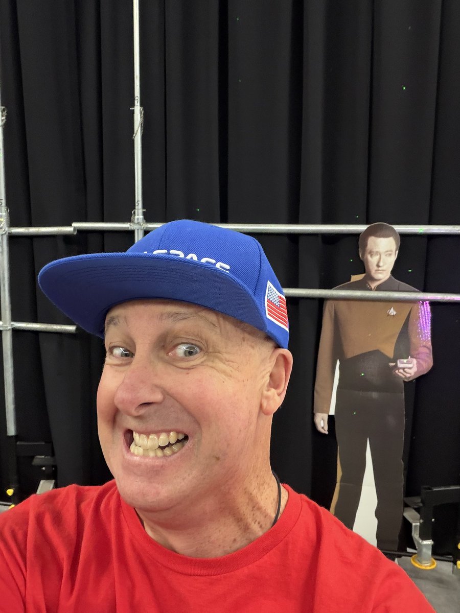 @ʞʎʎʎɥsɐʞnaH tweet media