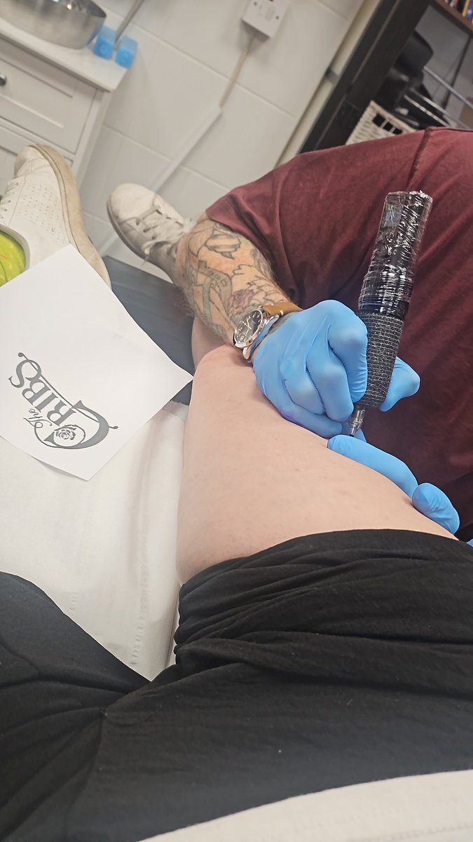 The Cribs Fans tweet media