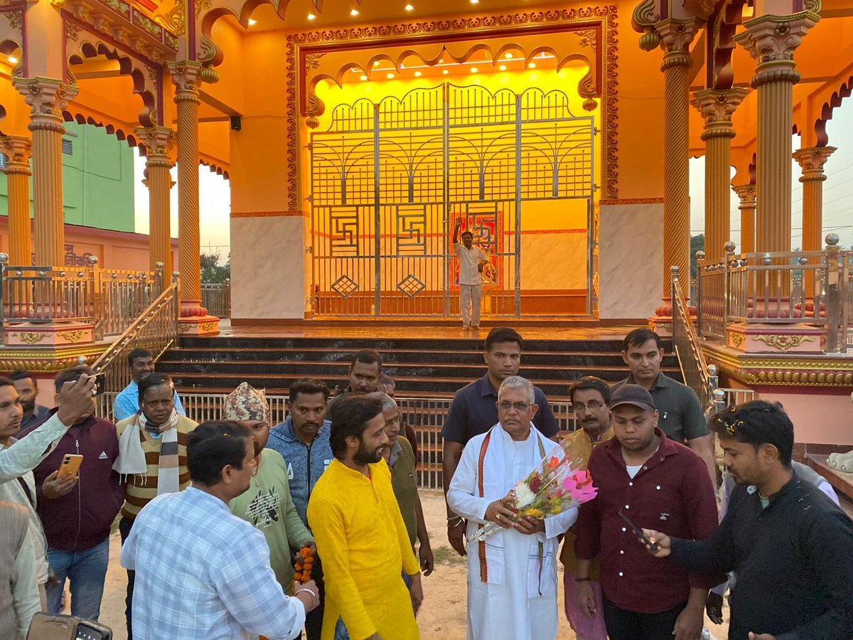 Shri <a href="/DilipGhoshBJP/">Dilip Ghosh (Modi Ka Parivar)</a> visited Nunbahi Durga Temple in English Bazar Block, Malda and offered prayers.

Along with party workers, a large number of local villagers also came to meet him. Our Dada prayed to the Almighty for wisdom, harmony, and good sense for everyone.