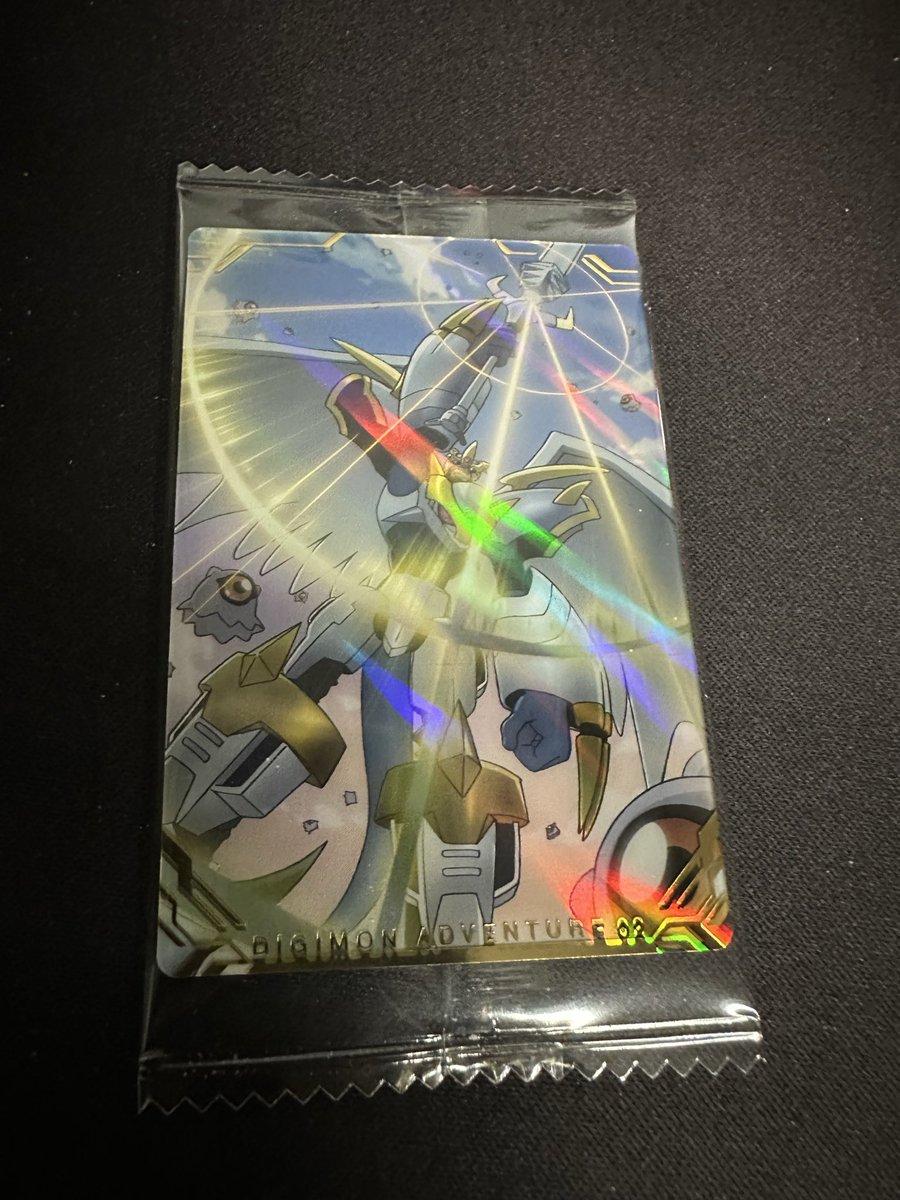 デジモンのウエハース買ってしまった
