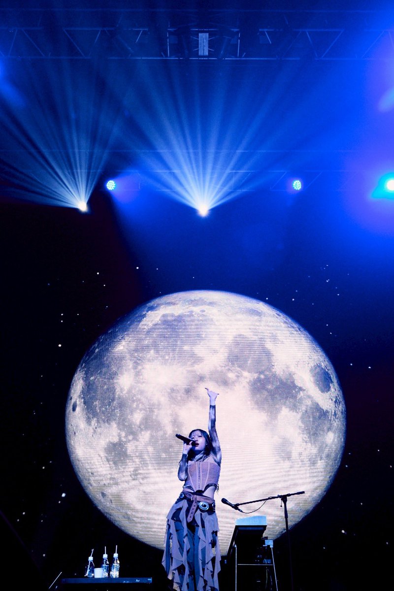 _eill_'s tweet photo. ACTION TOUR FINAL TOKYO 
本当にありがとうございました💙

みんなからもらった
ACTIONを抱きしめて
明日から、歩いていきます。

最高のACTIONをありがとう☺︎
イヤフォン越しにいつもエールを贈ります
また会える日まで元気でいてね♡

BIG LOVE.
#ACTIONASIATOUR20252026 https://t.co/75ToCVXcAw