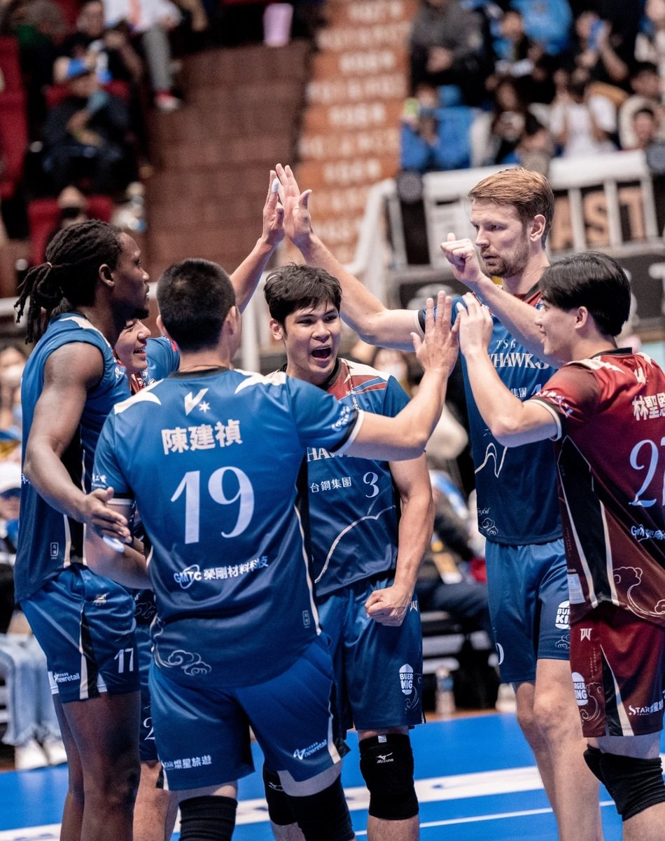 volleytrails's tweet photo. TSG SkyHawks defeated East Power in four sets: 25-23, 25-18, 23-25, 25-18.
๐น๐ผ #TPVL #volleyball
๐ธ TPVL Official https://t.co/4Nqi1PId6b