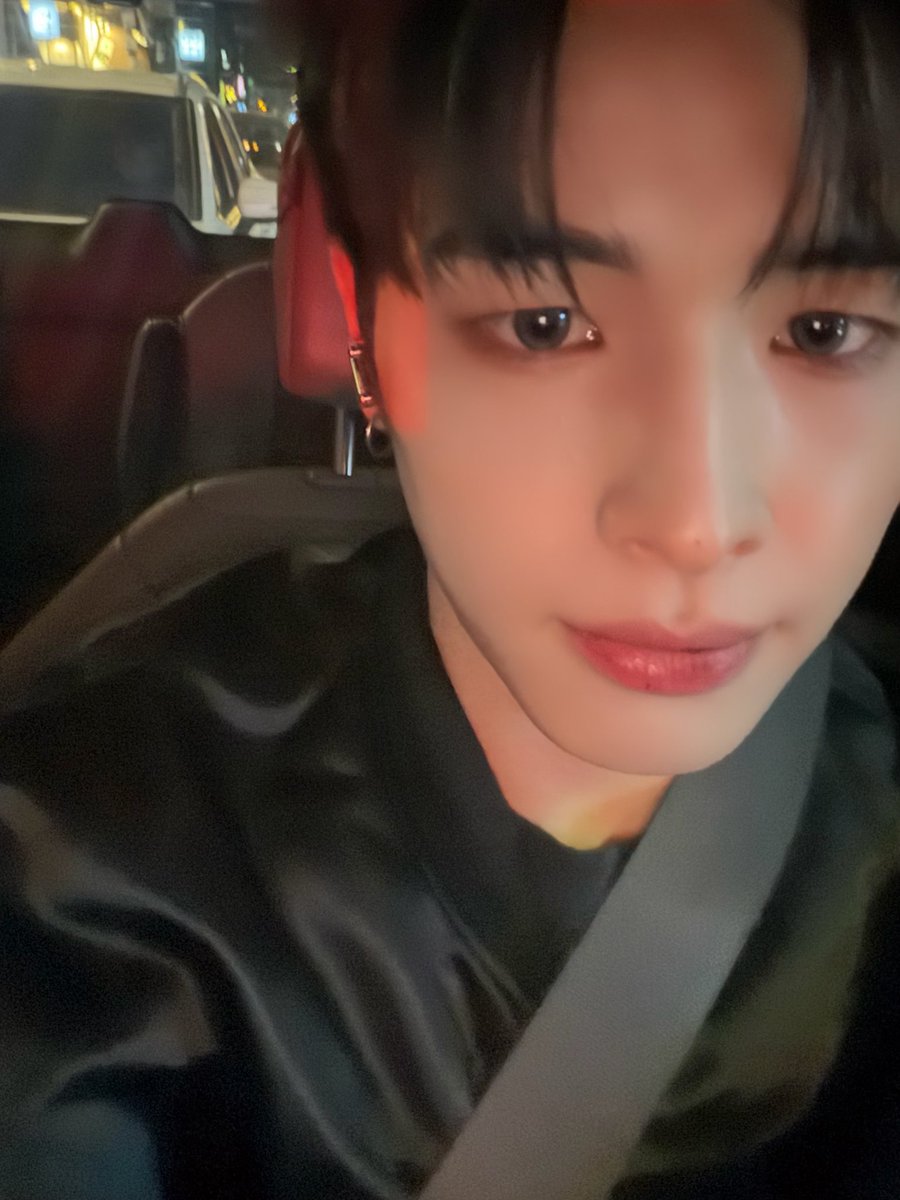 🫧🐻‍❄️260207 | 10:39 PM ( KOR ) *photos* It ended up like this