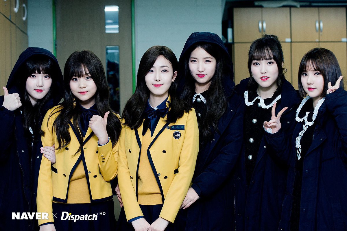 GfriendMemorias's tweet image. 9 years ago today, SINB and UMJI had their graduation ceremony.

#SINB #UMJI #GFRIENDMemorias