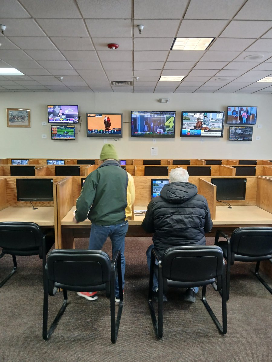 SethMerrow tweet media