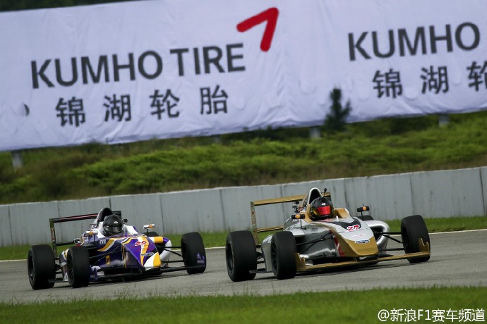 Asia Racing Team tweet media