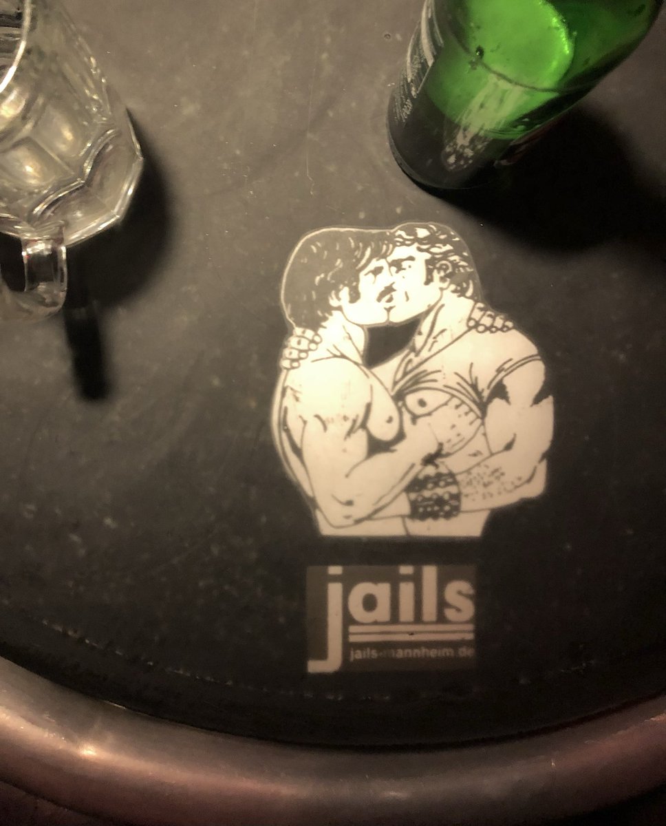 Grüße aus dem #Jails in #Mannheim! Geht ihr auch auf Fetischparties?
