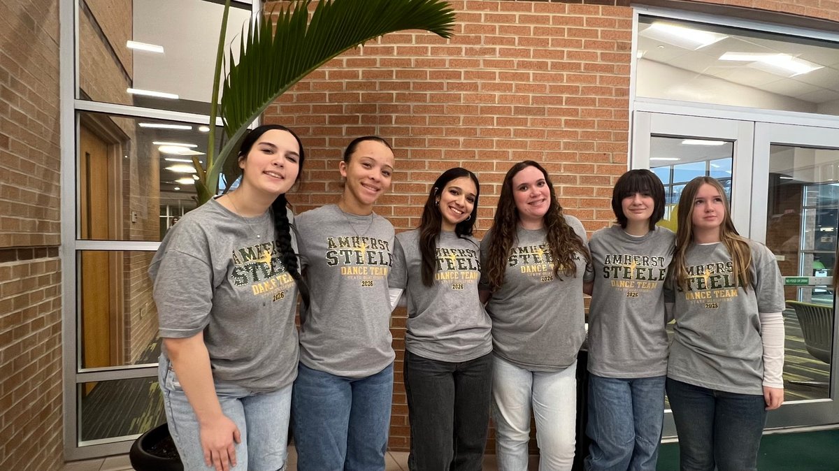 SteeleDanceTeam's tweet photo. Headed to states!
@Comet_Connect 
@SteeleComets https://t.co/tyqP0slQs7