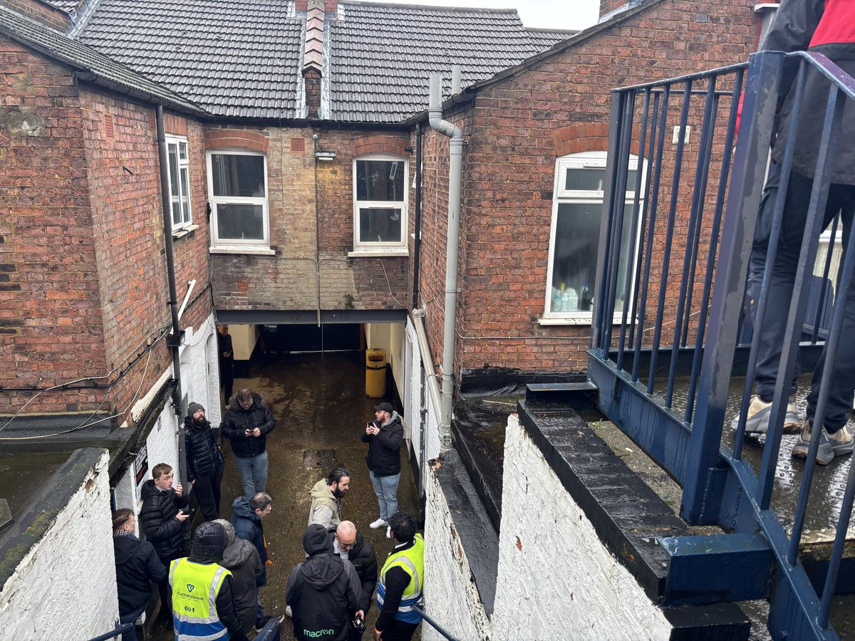 Mark Roberts tweet media