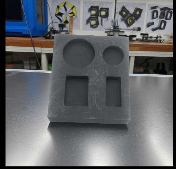 InfoScottish's tweet image. Upgrade your casting game with our 2x2 Graphite Mold Set!

Dual bar &amp;amp; round slots for a flawless finish on gold, silver, or copper. High-density, high-heat, and smooth release.

Link in Bio. 

#SilverCasting #GoldSmelting #MetalCasting #PureScottishSilver #UKStackers